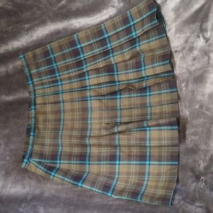 The Limited wool plaid skirt size 6 schoolgirl